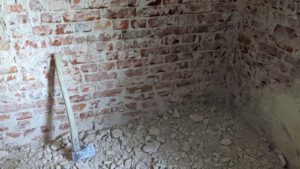 Foundation Repair Guides 12 Sticking doors and windows: hidden foundation warning signs in savannah homes
